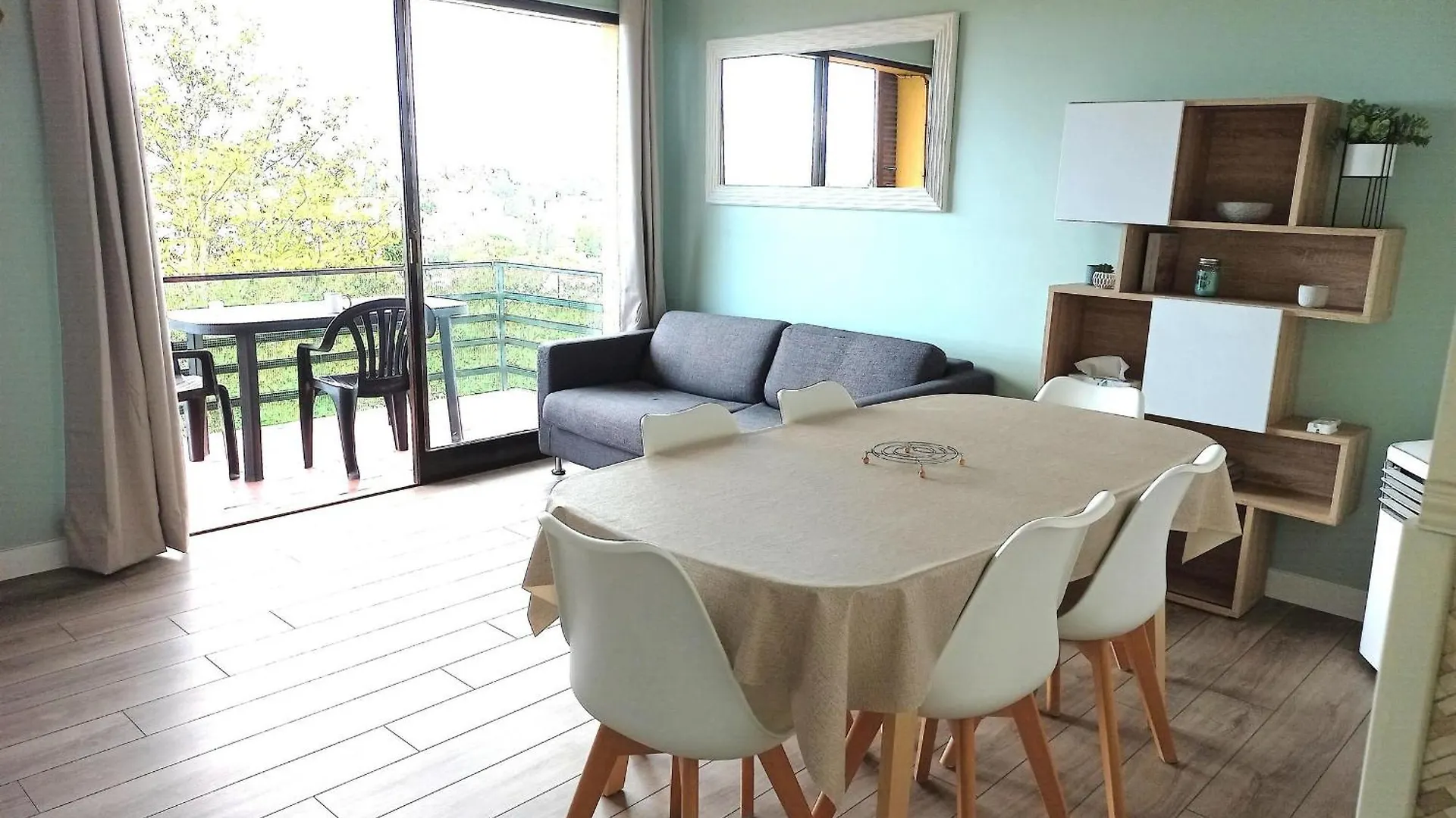 Apto Pioner 1- Piscina Comunitaria, Parking, Fantasticas Vistas. - Es-89-121 Sant Pere Pescador 0*,  Spain